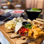 Hotell Argisht Partez & Bar Rebls 4*