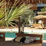 Argisht Partez & Bar Rebls Hotell