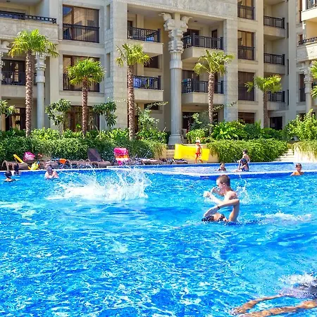 Argisht Partez & Bar Rebls Хотел Златни пясъци