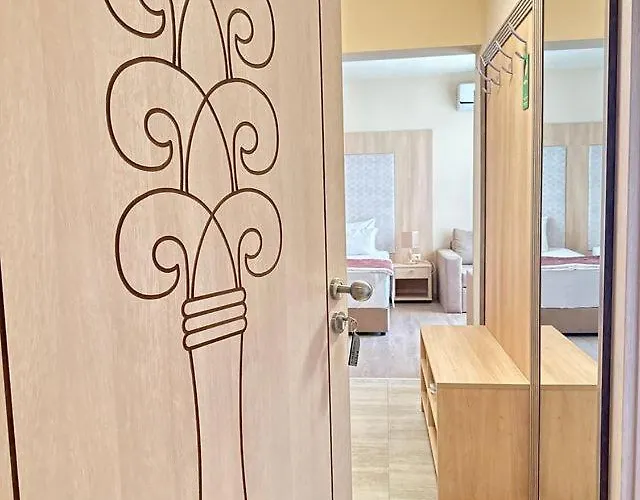 Argisht Partez & Bar Rebls Hotel Golden Sands