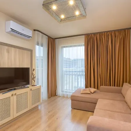 Ξενοδοχείο Argisht Partez & Bar Rebls 4*