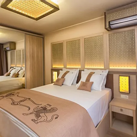 Ξενοδοχείο Argisht Partez & Bar Rebls Golden Sands