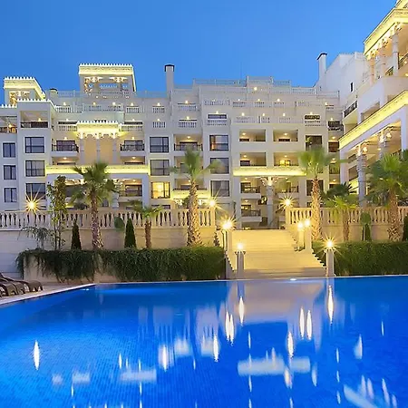 Argisht Partez And With Free Sunbeds On The Pool & Bar Rebls Hotel