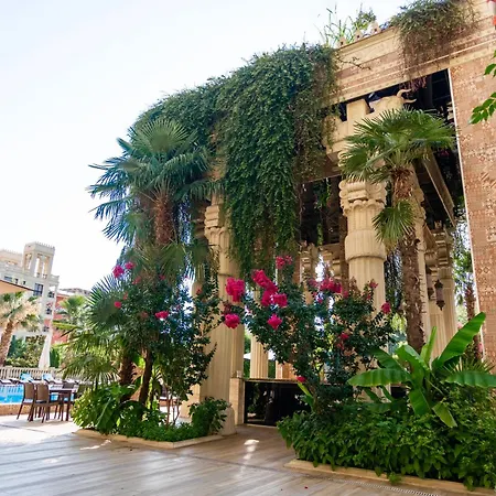 Argisht Partez & Bar Rebls 4* Sables d'or