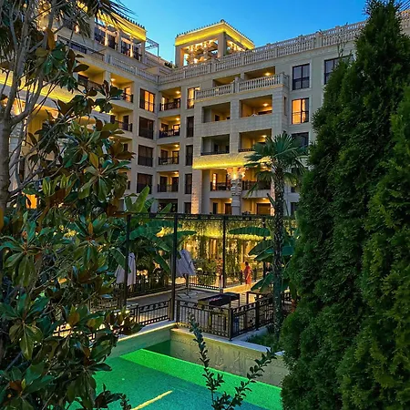 Argisht Partez & Bar Rebls Ξενοδοχείο 4*