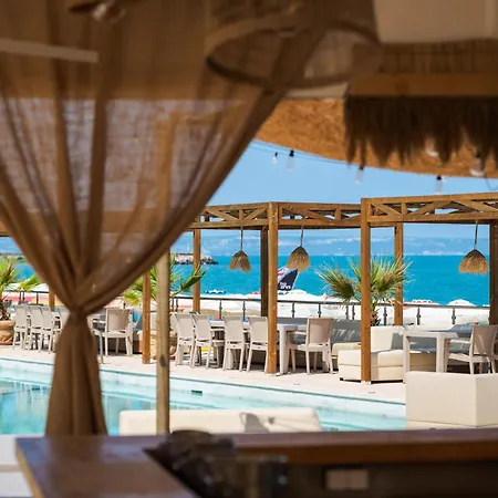 Argisht Partez And With Free Sunbeds On The Pool & Bar Rebls Hotel