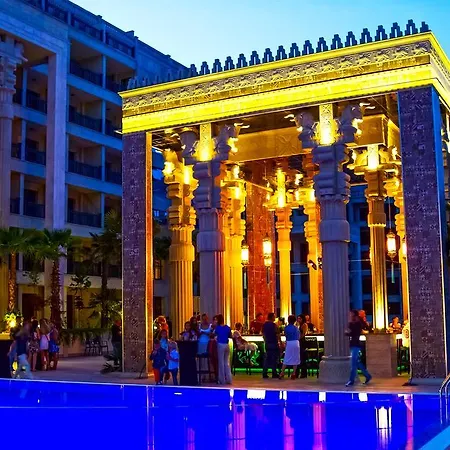 Argisht Partez And With Free Sunbeds On The Pool & Bar Rebls Złote Piaski