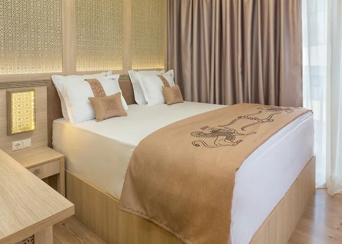 Argisht Partez Inclusive&beach Bar Rebls 4*